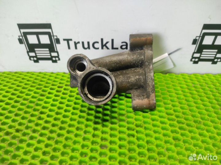 Патрубок корпуса масляного фильтра Man Tgx