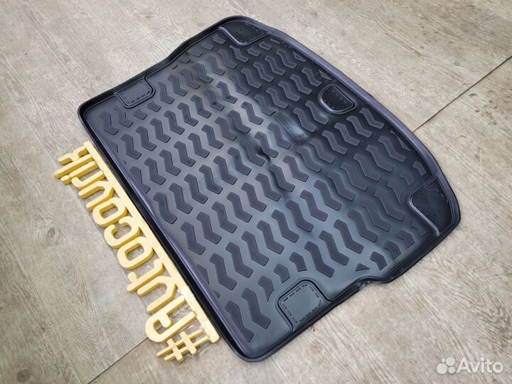 Коврик в багажник Range Rover Evoque 1 (2011-2018)