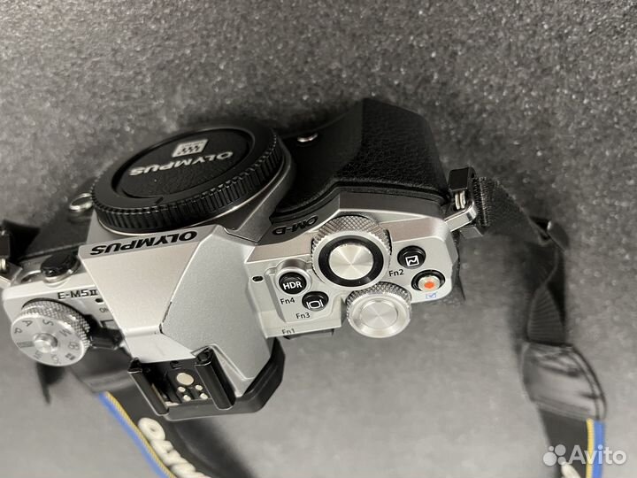 Фотоаппарат Olympus OM-D E-M5 mark II + объектив