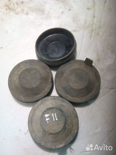 Заглушки фар Форд Фокус 2