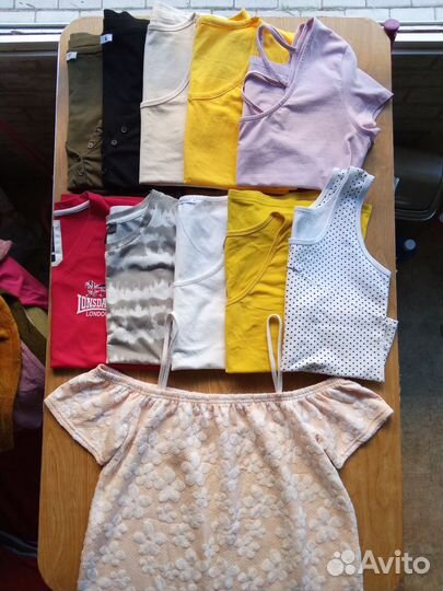 Продам наборы женских вещей