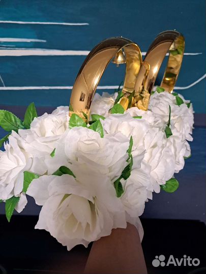 Украшение машины на свадьбу