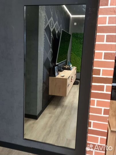 Зеркало в раме