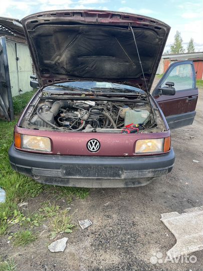 В разборе VW Passat B3 Универсал G60