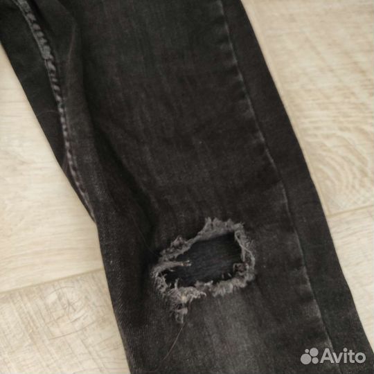 Джинсы Zara