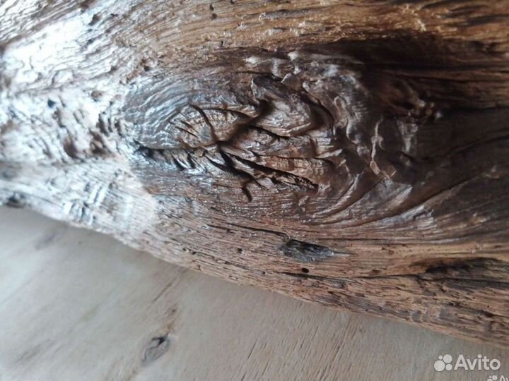 Старинные дубовые балки