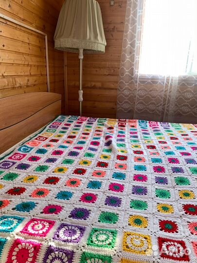 Плед вязаный ручной работы