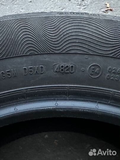 Continental ContiPremiumContact 5 215/60 R16