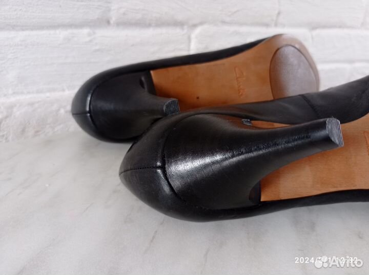 Кожаные туфли Clarks, размер 41