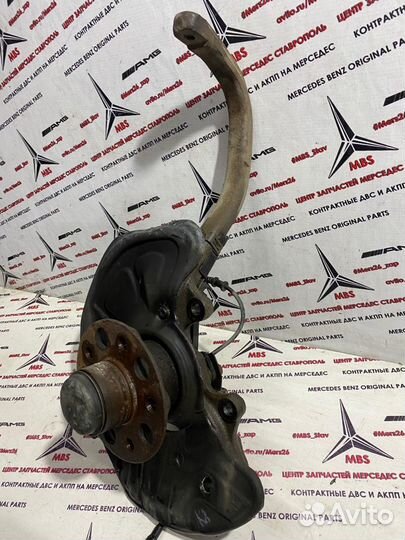 Цапфа (кулак) передняя левая w211 Mercedes