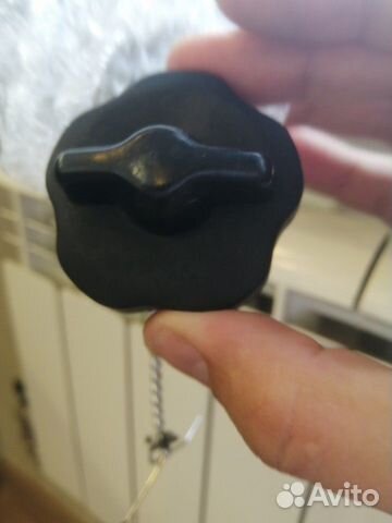 Крышка для мотора бензинового