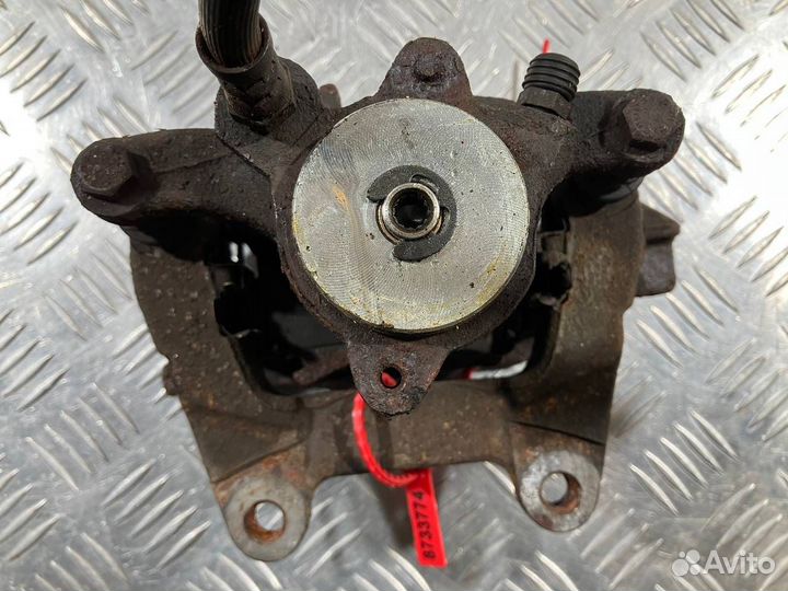 Суппорт тормозной задний левый Audi A6 4F/C6 рест