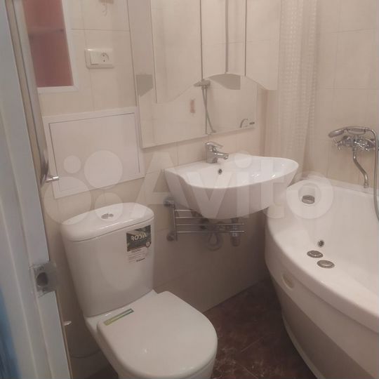 2-к. квартира, 42 м², 5/5 эт.