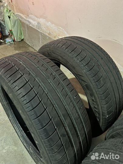 Triangle TH201 215/55 R17