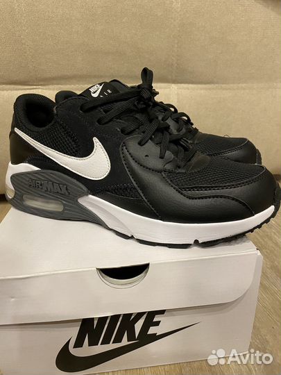 Кроссовки nike