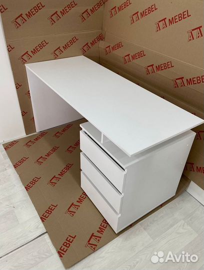 Стол письменный Кайт отличное качество