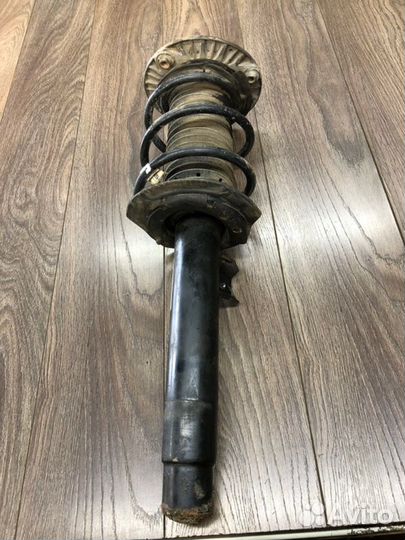 Аммортизатор передний левый Bmw 3 Series F30/F31