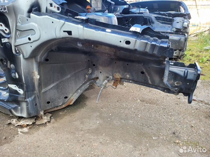 Лонжерон правый на Ford Focus 2 седан