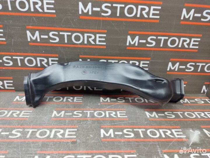 Воздуховод печки передний правый Mercedes-Benz