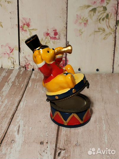 Фарфоровая шкатулка Мишка на барабане