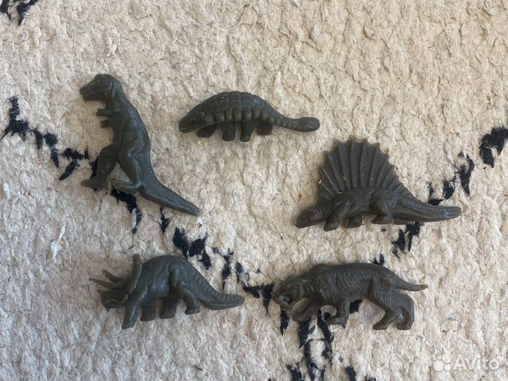 Киндеры динозавры, собаки, животные