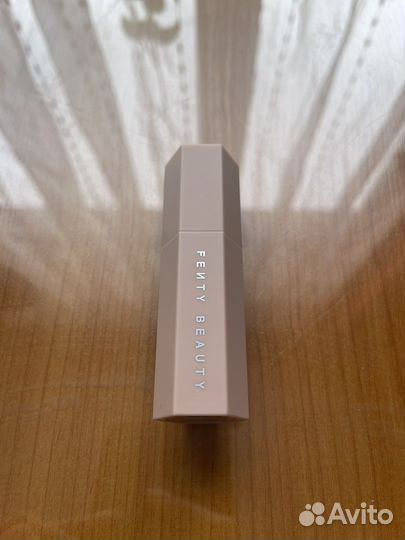 Контурирующий стик для лица