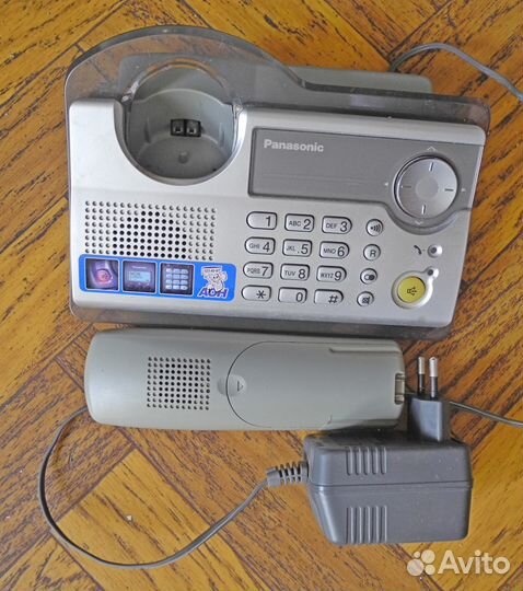 Радиотелефон Panasonic KX-TCD235RU