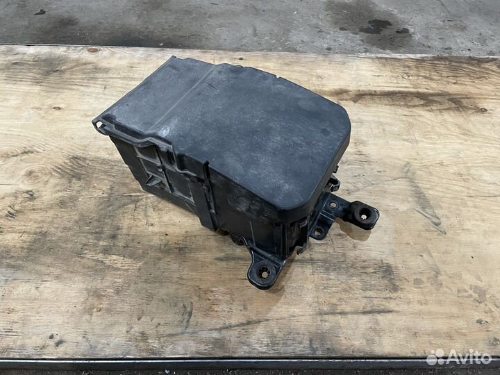 Корпус акб аккумулятора ford focus 2 рестайлинг