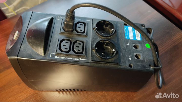 Ippon Back Comfo Pro 600 black