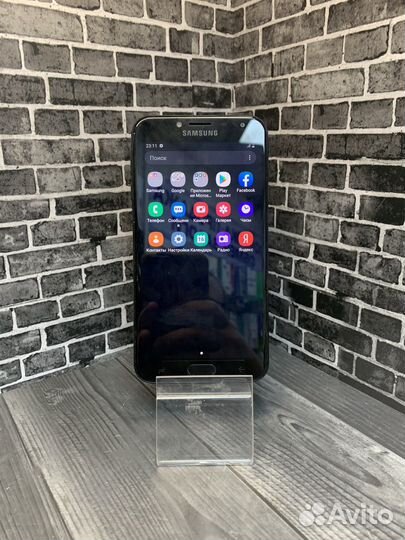 Телефон galaxy j4 3/32