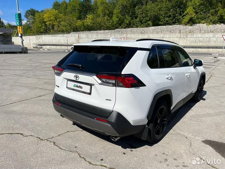 Toyota RAV4 2 CVT, 2019, 118 000 км