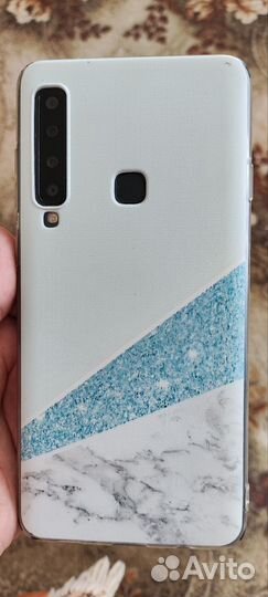 Телефон Samsung A9
