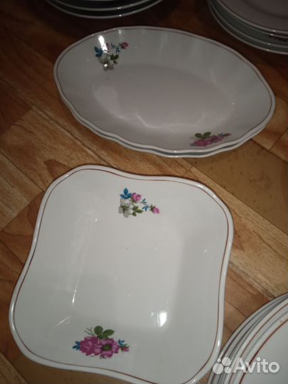 Сервиз столовый (dprk Корея) 39 предметов