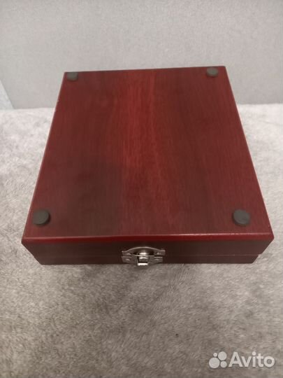 Подарочный винный набор новый