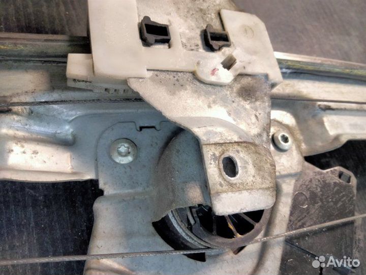 Стеклоподъемник передний левый Peugeot 308 хетчбек