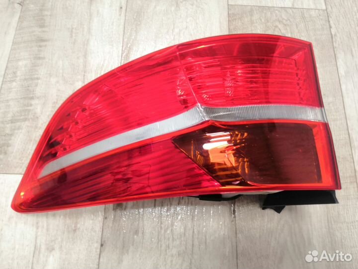 Правая фара BMX x6