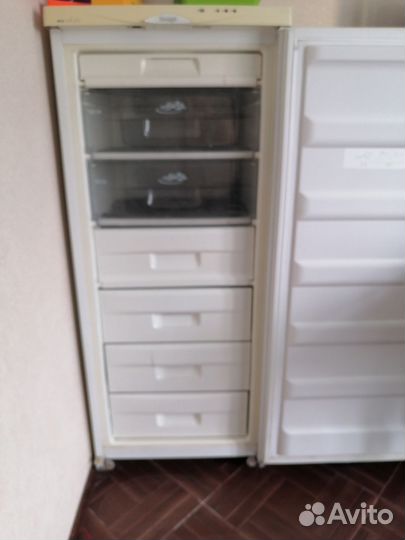 Морозильная камера бу