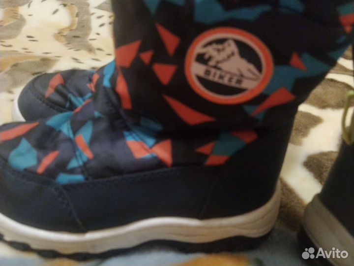 Обувь и комбинезон на 3 годика