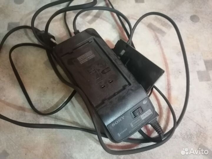 Видеокамера кассетная Sony