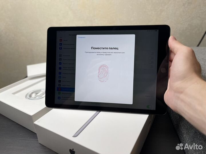iPad 9th 2021 A2602 64gb Wi-Fi 36 циклов заряда
