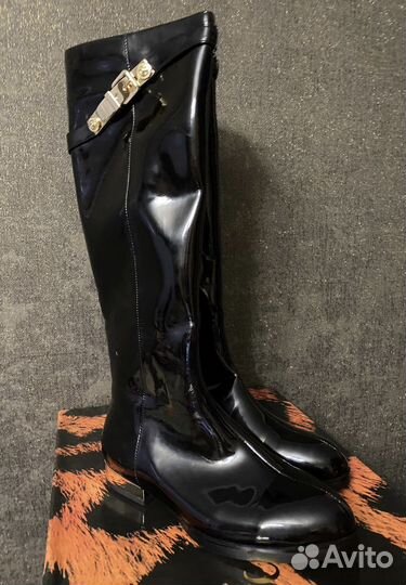 Сапоги женские новые лаковые