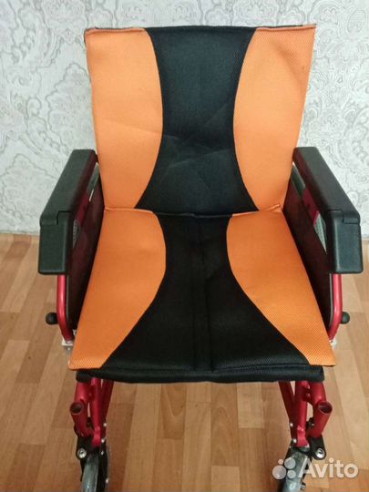 Инвалидная коляска