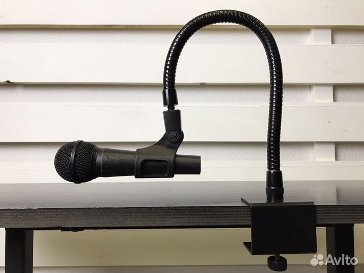 Гибкий держатель для микрофона