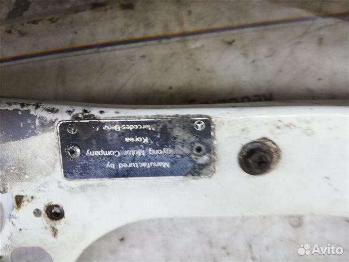 Телевизор Ssangyong Istana 631 OM662 2002