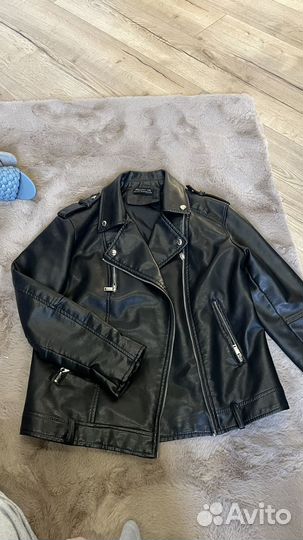 Куртка кожаная женская демисезонная
