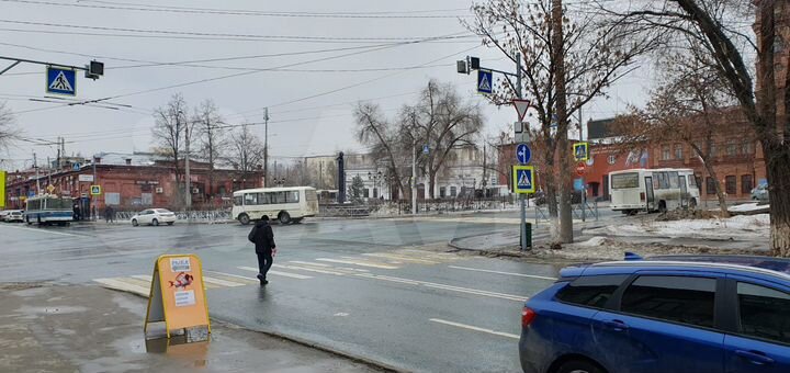 Торговая площадь, 37 м²