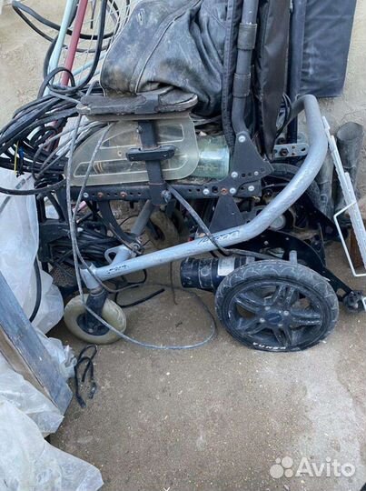 Инвалидная коляска с электроприводом бу
