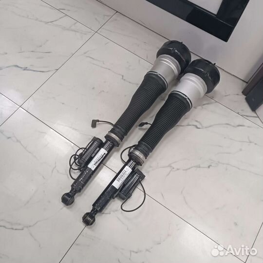 Амортизаторы задние Mercedes-Benz W221