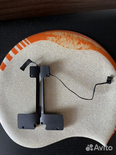 Динамик (правый) для MacBook pro 13 late 2013