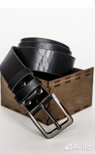 Ремень кожаный ручной работы